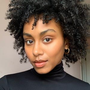 Meet your Posher, Taj